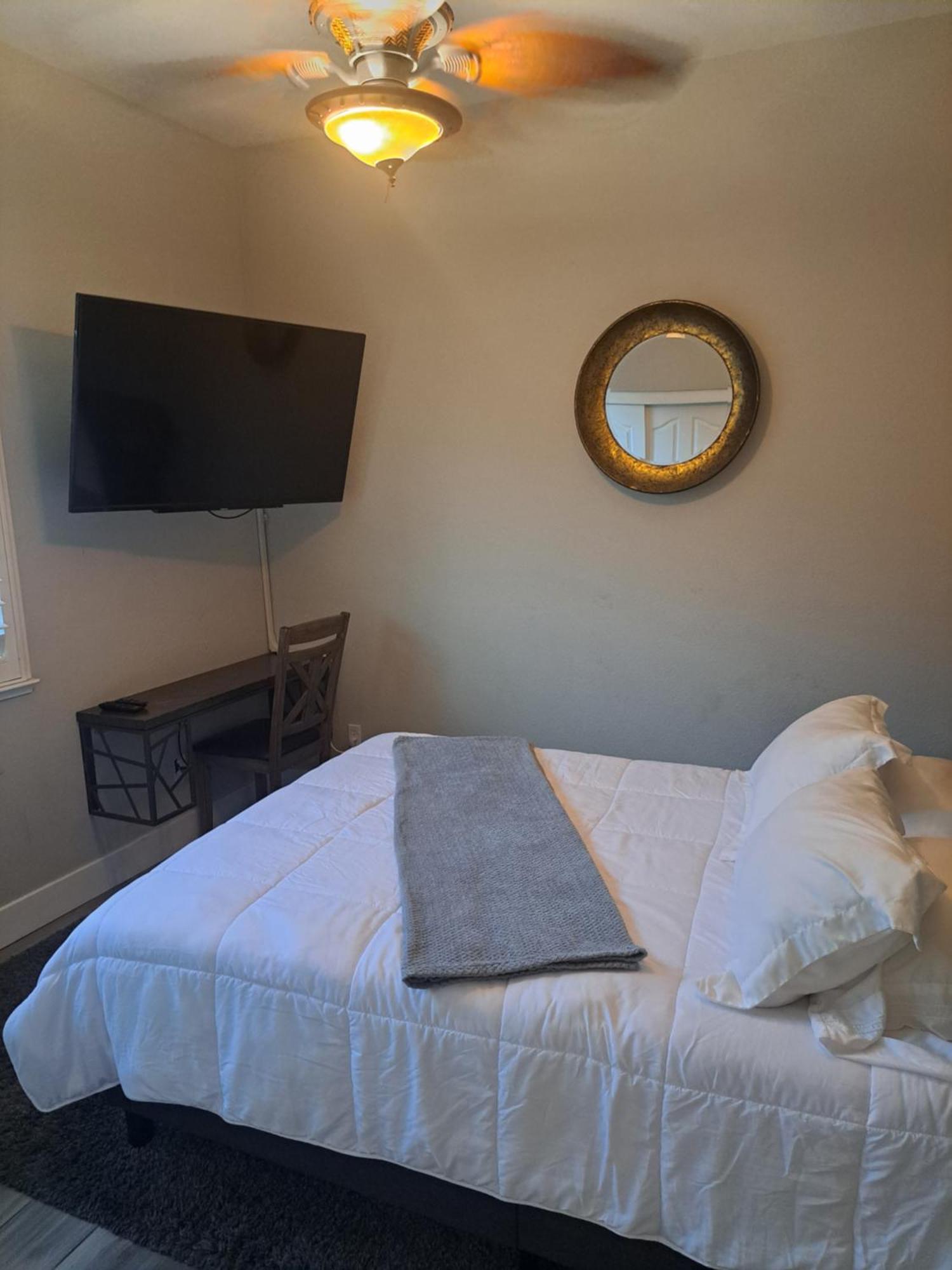 In Law Unit, 2 Bedroom Suite Roseville Exterior photo