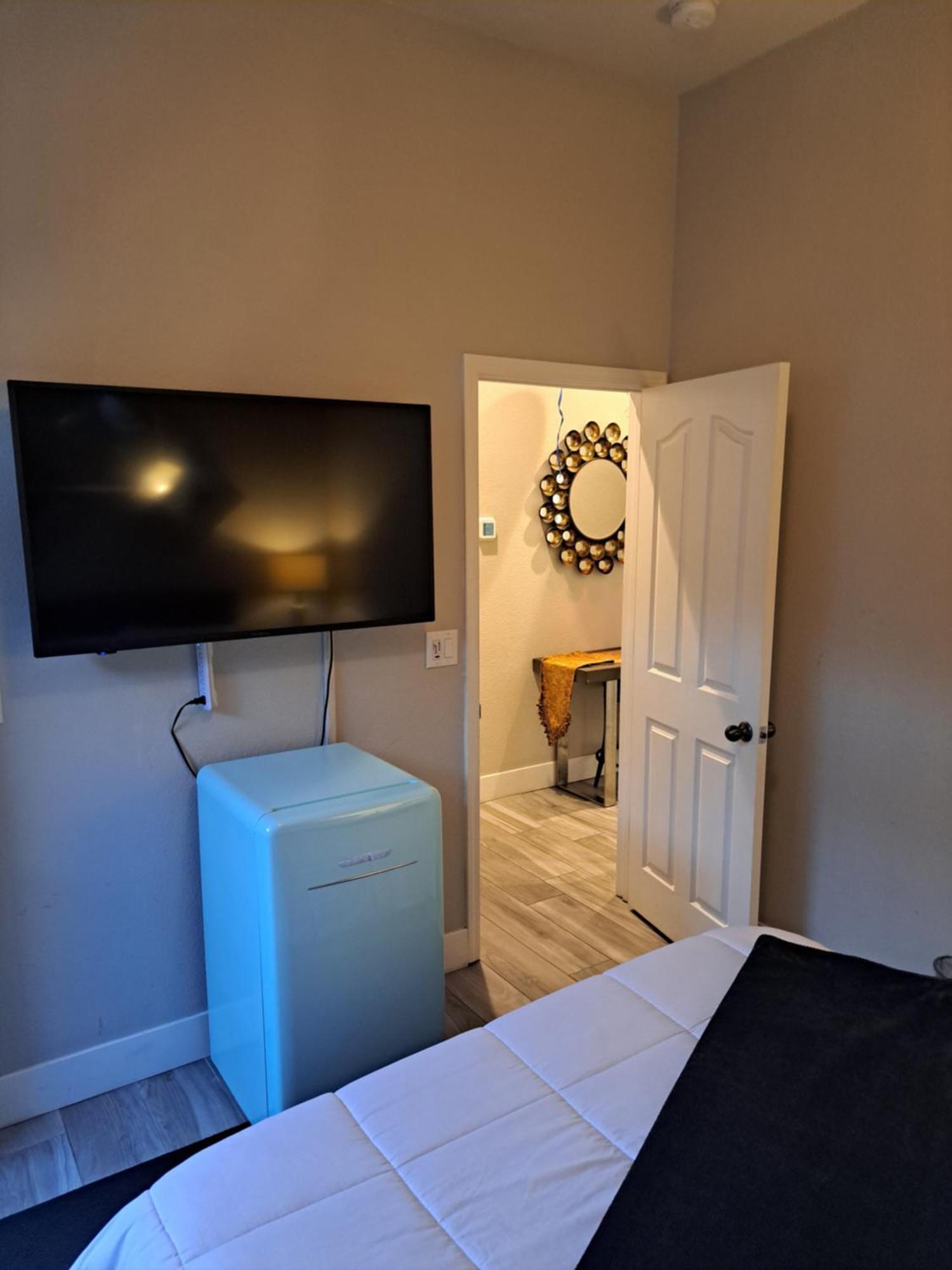 In Law Unit, 2 Bedroom Suite Roseville Exterior photo